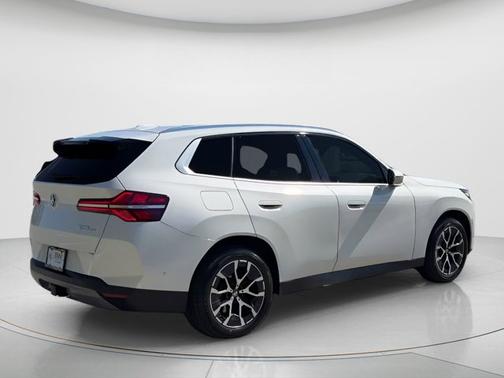 Mineral White Metallic 2026 BMW X3 30 xDrive