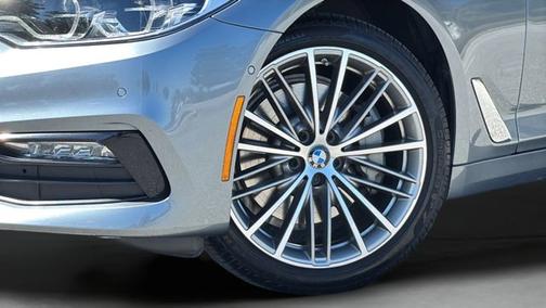 2018 BMW 530 i