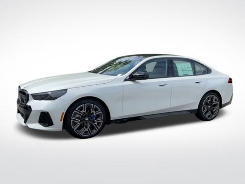 Mineral White Metallic 2025 BMW i5 M60