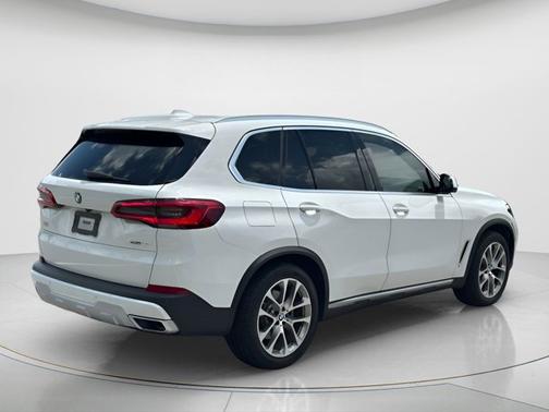 Alpine White 2020 BMW X5 xDrive40i