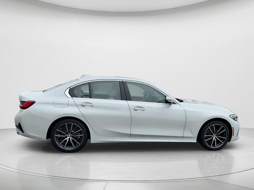 2019 BMW 330 330i