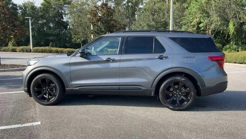 2023 Ford Explorer ST-Line