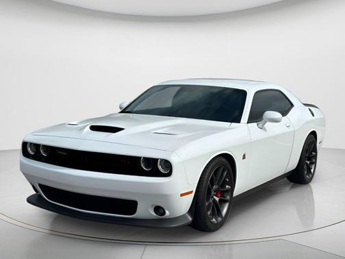 White Knuckle Clearcoat 2021 Dodge Challenger R/T Scat Pack