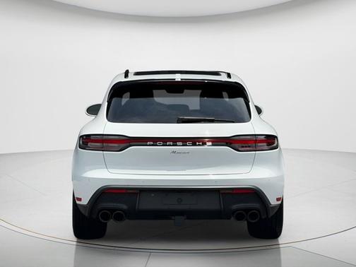 White 2024 Porsche Macan