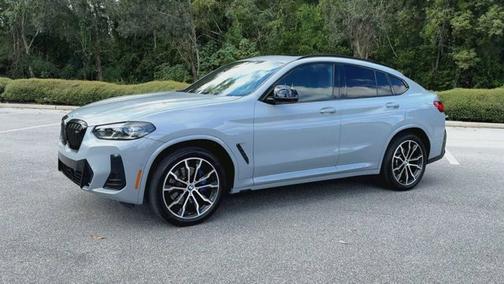 2022 BMW X4 M40i