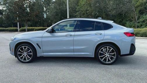 2022 BMW X4 M40i