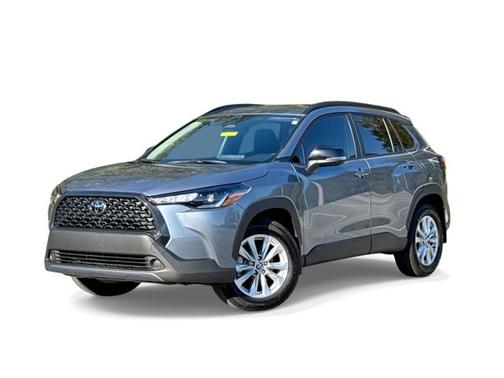2025 Toyota Corolla Cross LE