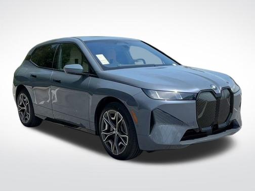2026 BMW iX xDrive45