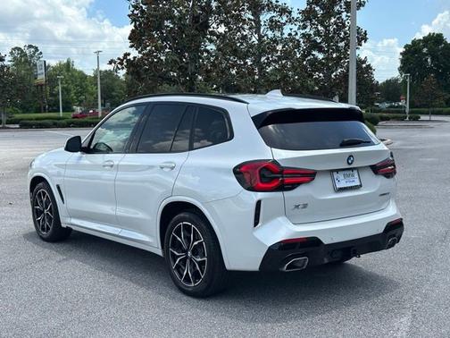 Mineral White Metallic 2022 BMW X3 sDrive30i