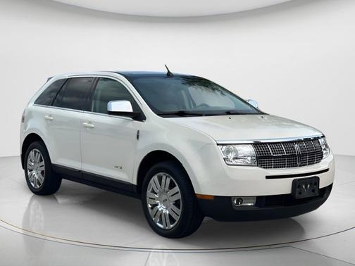 White 2008 Lincoln MKX Base