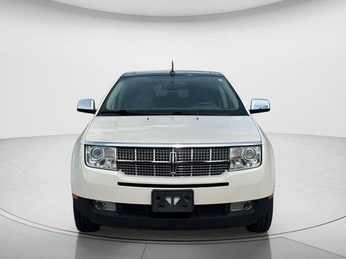 White 2008 Lincoln MKX Base