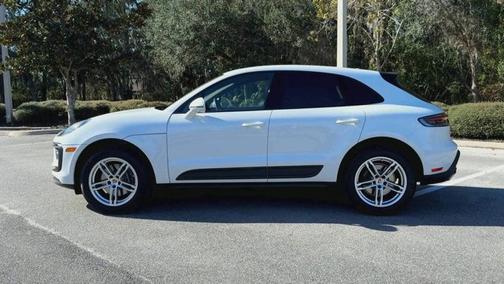 2024 Porsche Macan T