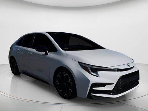 Ice Cap/Midnight Black Metallic 2025 Toyota Corolla FX