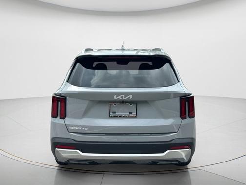 Wolf Gray 2024 Kia Sorento S