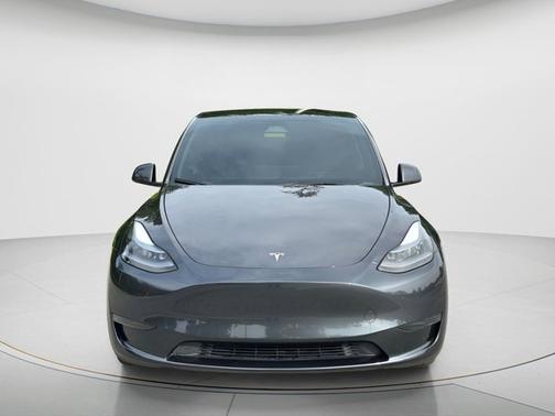 Gray 2024 Tesla Model Y Long Range