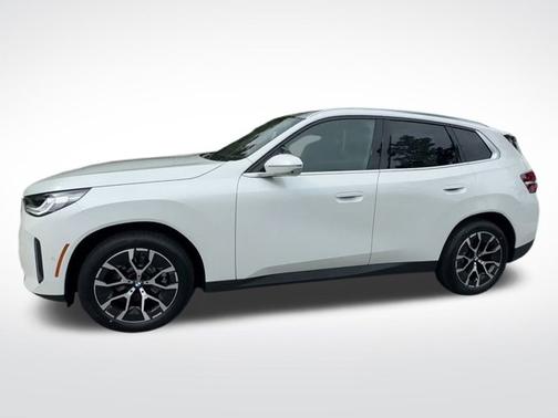 Mineral White Metallic 2026 BMW X3 30 xDrive