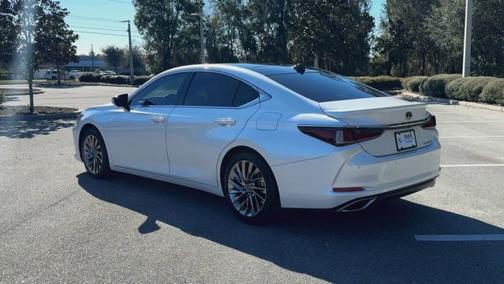 2024 Lexus ES 350 Ultra Luxury