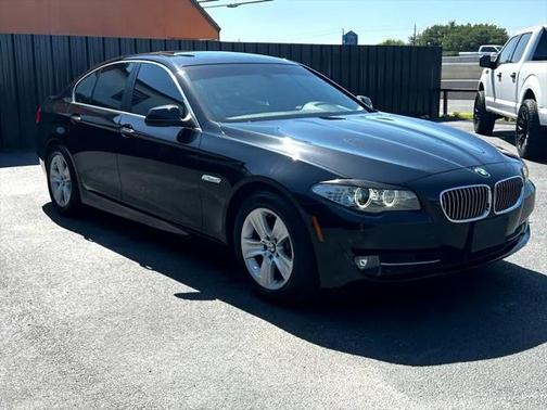 2011 BMW 528 528i