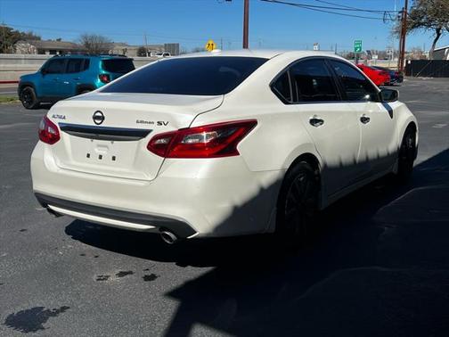 2017 Nissan Altima 2.5 SV