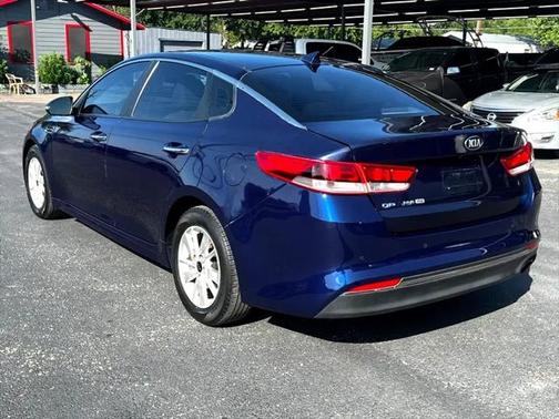 2018 Kia Optima LX