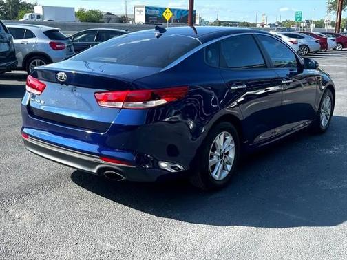 2018 Kia Optima LX
