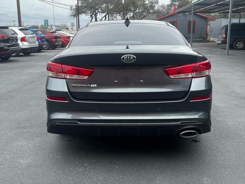 2020 Kia Optima LX