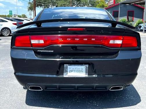 2013 Dodge Charger SE