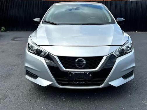 2020 Nissan Versa 1.6 S