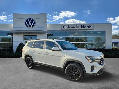 2025 Volkswagen Atlas 2.0T SE w/Technology