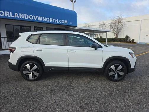 2025 Volkswagen Taos 1.5T S