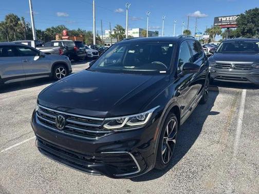 2022 Volkswagen Tiguan 2.0T SEL R-Line 4MOTION
