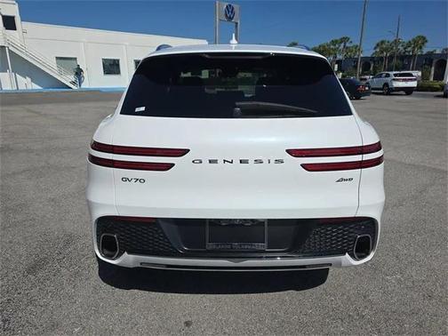 2022 Genesis GV70 2.5T AWD