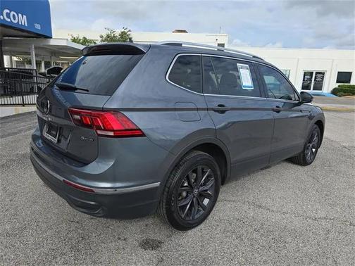 2022 Volkswagen Tiguan 2.0T SE 4MOTION