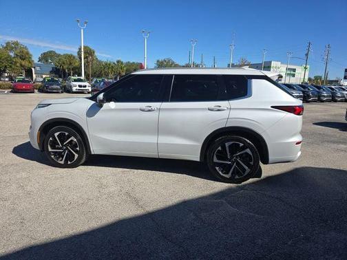 2022 Mitsubishi Outlander SEL 2.5 2WD
