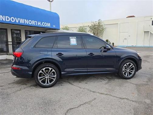2025 Audi Q7 45 Premium Plus