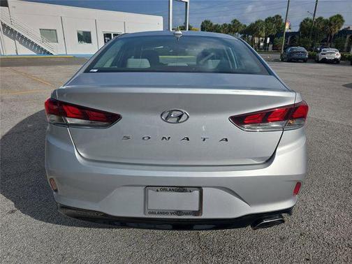 Symphony Silver 2018 Hyundai SONATA SEL