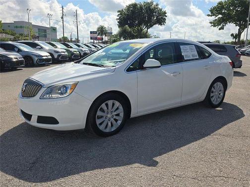 Summit White 2016 Buick Verano Base