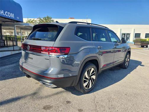 2026 Volkswagen Atlas 2.0T SE w/Technology 4MOTION