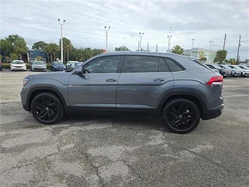 2023 Volkswagen Atlas Cross Sport 3.6L V6 SE w/Technology