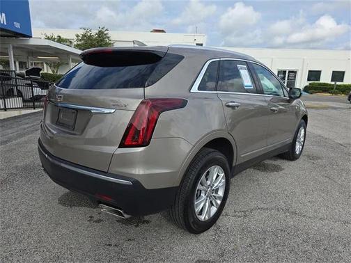 2022 Cadillac XT5 Luxury