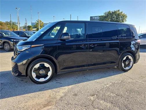 2025 Volkswagen ID. Buzz Pro S