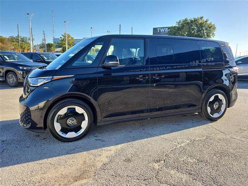 2025 Volkswagen ID. Buzz Pro S