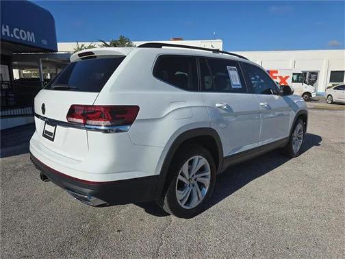 2023 Volkswagen Atlas 3.6L SE w/Technology