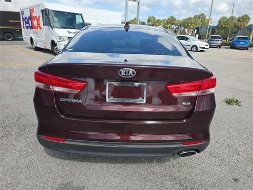 Sangria 2018 Kia Optima EX