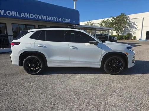 2025 Volkswagen Tiguan 2.0T SE R-Line Black