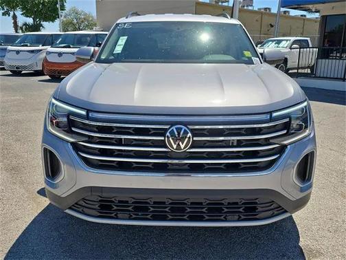 2025 Volkswagen Atlas 2.0T SE