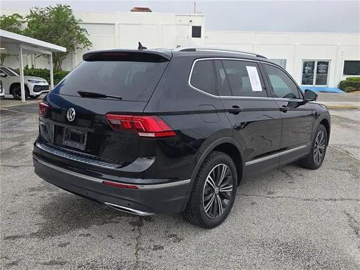 2019 Volkswagen Tiguan 2.0T SEL