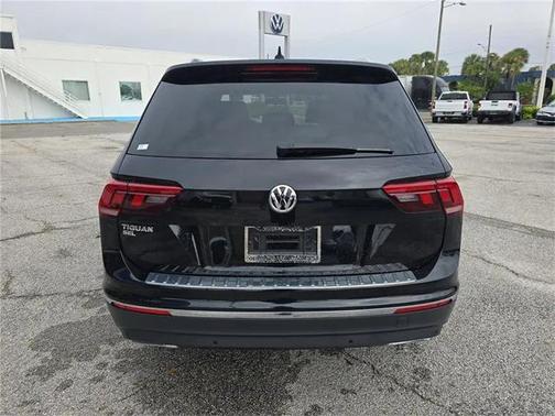 2019 Volkswagen Tiguan 2.0T SEL