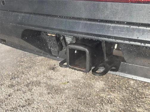 2023 Volkswagen Atlas 3.6L SE w/Technology