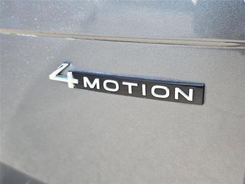Platinum Gray Metallic 2023 Volkswagen Tiguan 2.0T SEL R-Line 4MOTION